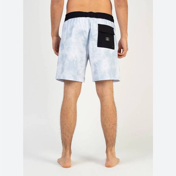 BILLABONG X SIMPSONS FAMILY BOARDSHORTS Sz S Swim trunks 6” inseam bathing suit - Picture 11 of 16